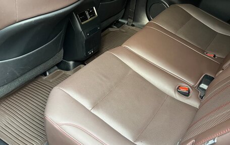 Lexus RX IV рестайлинг, 2021 год, 5 100 000 рублей, 1 фотография