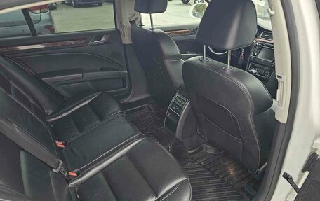 Skoda Superb III рестайлинг, 2011 год, 799 995 рублей, 14 фотография