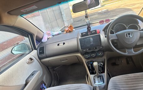 Honda Fit III, 2002 год, 330 000 рублей, 3 фотография