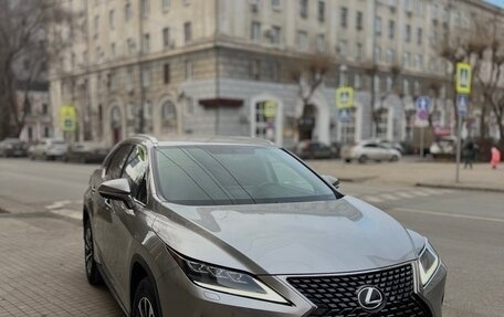 Lexus RX IV рестайлинг, 2021 год, 5 100 000 рублей, 6 фотография