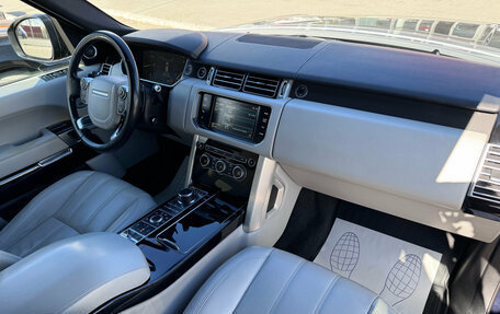 Land Rover Range Rover IV рестайлинг, 2015 год, 4 000 000 рублей, 20 фотография