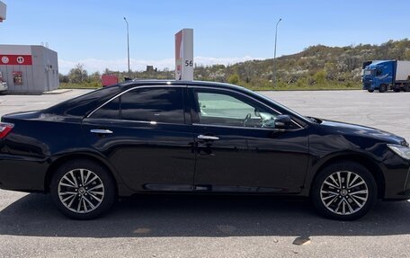 Toyota Camry, 2017 год, 1 800 000 рублей, 8 фотография