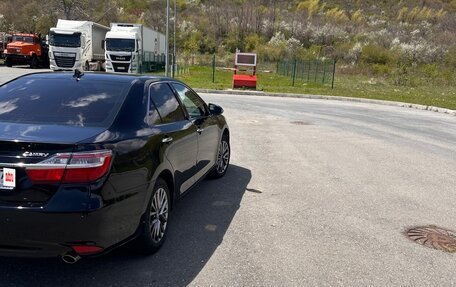Toyota Camry, 2017 год, 1 800 000 рублей, 6 фотография
