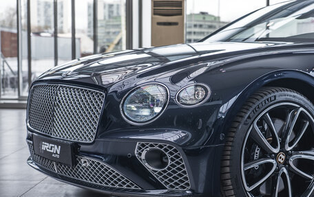 Bentley Continental GT III, 2019 год, 18 500 000 рублей, 9 фотография