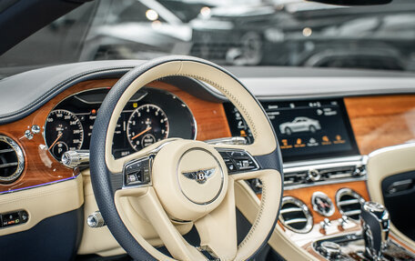 Bentley Continental GT III, 2019 год, 18 500 000 рублей, 21 фотография