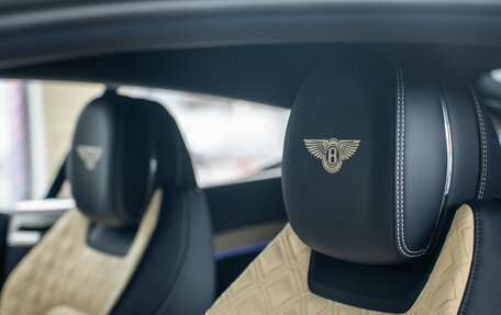 Bentley Continental GT III, 2019 год, 18 500 000 рублей, 28 фотография