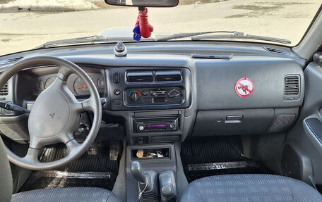 Mitsubishi L200 III рестайлинг, 2006 год, 790 000 рублей, 23 фотография