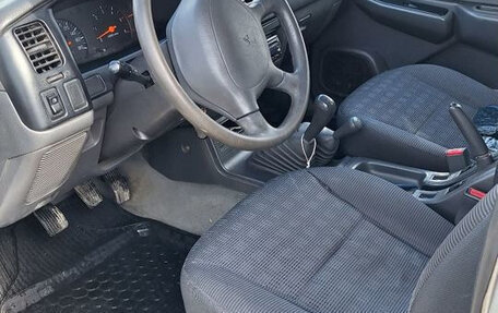 Mitsubishi L200 III рестайлинг, 2006 год, 790 000 рублей, 22 фотография