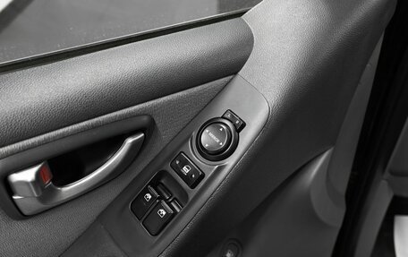 Hyundai H-1 II рестайлинг, 2013 год, 1 895 000 рублей, 21 фотография