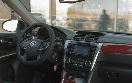 Toyota Camry, 2012 год, 1 450 000 рублей, 10 фотография