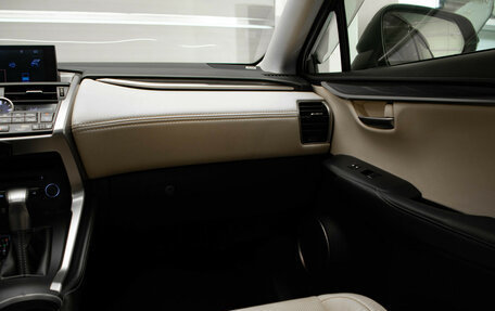 Lexus NX I, 2014 год, 2 725 000 рублей, 26 фотография