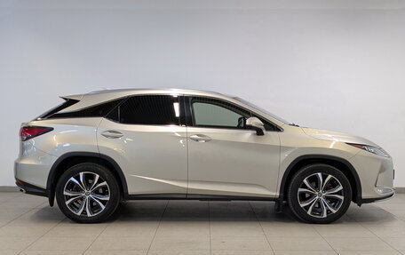 Lexus RX IV рестайлинг, 2021 год, 5 300 000 рублей, 4 фотография