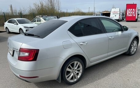 Skoda Octavia, 2018 год, 1 585 000 рублей, 10 фотография