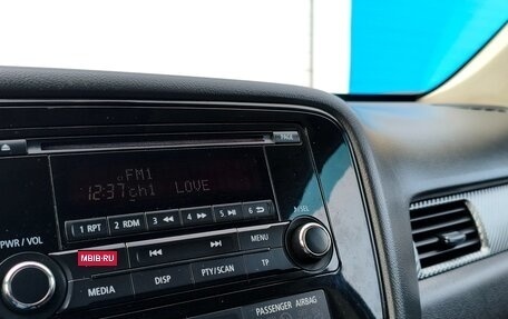 Mitsubishi Outlander III рестайлинг 3, 2017 год, 1 679 000 рублей, 16 фотография