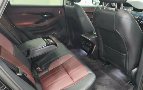 Land Rover Range Rover Evoque II, 2025 год, 5 990 000 рублей, 26 фотография