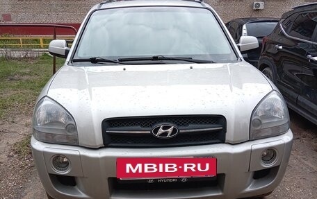 Hyundai Tucson III, 2007 год, 890 000 рублей, 3 фотография