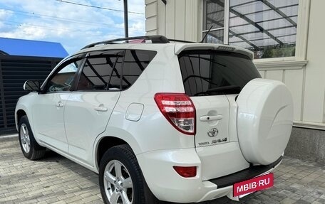 Toyota RAV4, 2012 год, 1 799 000 рублей, 4 фотография