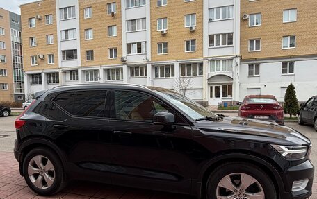 Volvo XC40 I, 2019 год, 2 300 000 рублей, 2 фотография