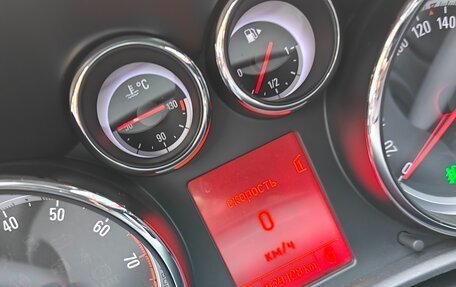 Opel Astra J, 2012 год, 890 000 рублей, 5 фотография