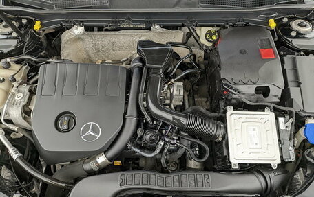 Mercedes-Benz A-Класс, 2019 год, 2 500 000 рублей, 9 фотография