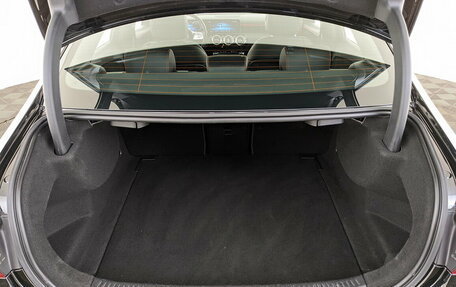 Mercedes-Benz A-Класс, 2019 год, 2 500 000 рублей, 10 фотография