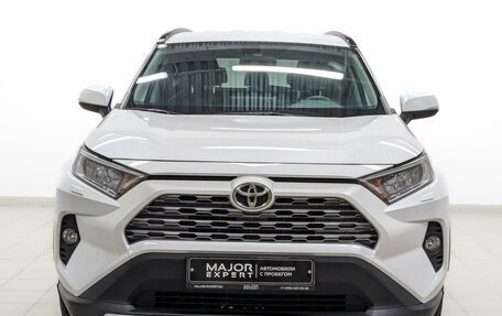 Toyota RAV4, 2020 год, 2 900 000 рублей, 2 фотография