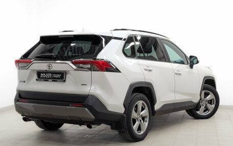 Toyota RAV4, 2020 год, 2 900 000 рублей, 5 фотография
