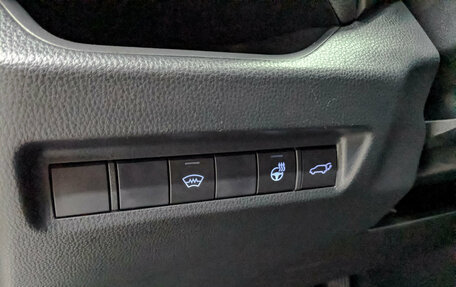 Toyota RAV4, 2020 год, 2 900 000 рублей, 25 фотография