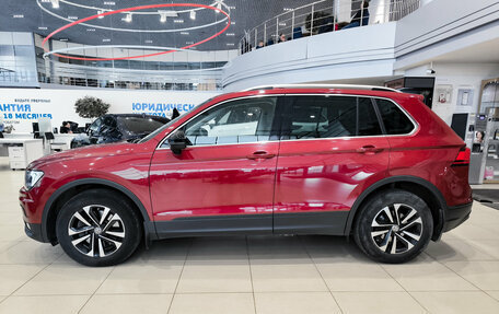 Volkswagen Tiguan II, 2019 год, 2 995 000 рублей, 12 фотография
