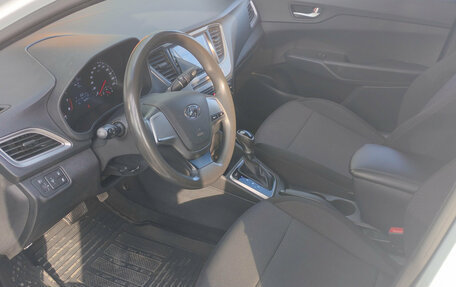 Hyundai Solaris II рестайлинг, 2020 год, 1 270 000 рублей, 11 фотография