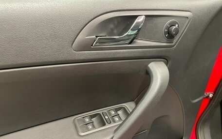 Skoda Yeti I рестайлинг, 2015 год, 1 246 000 рублей, 11 фотография