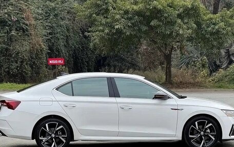 Skoda Octavia IV, 2021 год, 1 700 000 рублей, 4 фотография