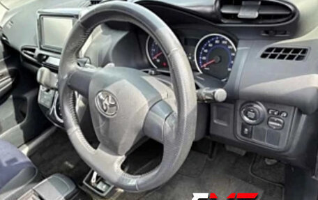 Toyota Wish II, 2014 год, 1 162 000 рублей, 3 фотография