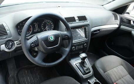 Skoda Octavia, 2012 год, 800 000 рублей, 10 фотография
