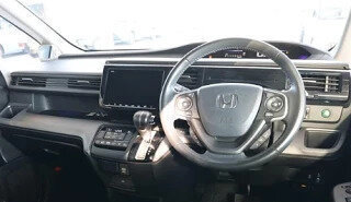 Honda Stepwgn IV, 2019 год, 1 635 000 рублей, 3 фотография