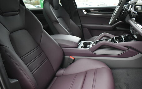 Porsche Cayenne III, 2026 год, 25 990 000 рублей, 15 фотография