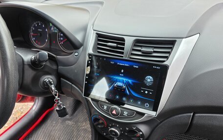 Hyundai Solaris II рестайлинг, 2016 год, 1 300 000 рублей, 7 фотография