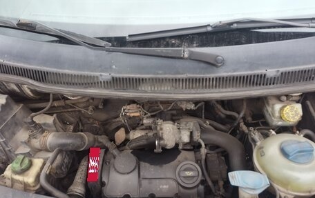 Volkswagen Transporter T5 рестайлинг, 2006 год, 830 000 рублей, 10 фотография