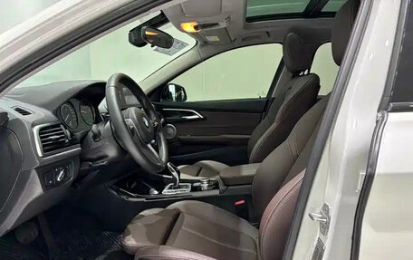 BMW 1 серия, 2022 год, 1 900 000 рублей, 12 фотография