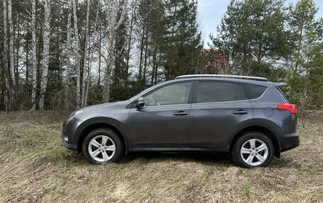 Toyota RAV4, 2014 год, 1 700 000 рублей, 11 фотография
