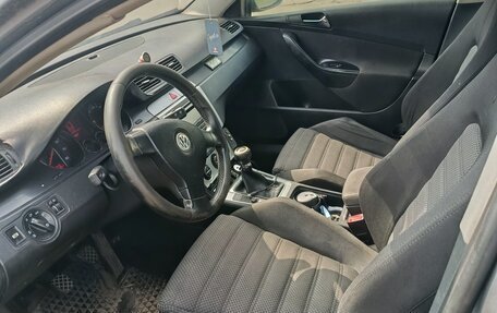 Volkswagen Passat B6, 2007 год, 385 000 рублей, 3 фотография