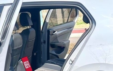 Volkswagen Golf VIII, 2023 год, 1 710 000 рублей, 12 фотография
