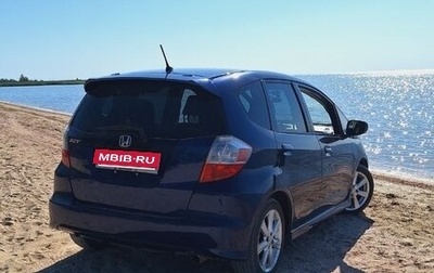Honda Fit III, 2012 год, 800 000 рублей, 1 фотография