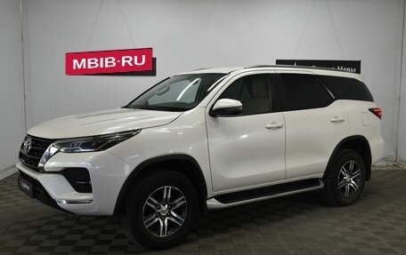 Toyota Fortuner II, 2020 год, 3 270 000 рублей, 1 фотография