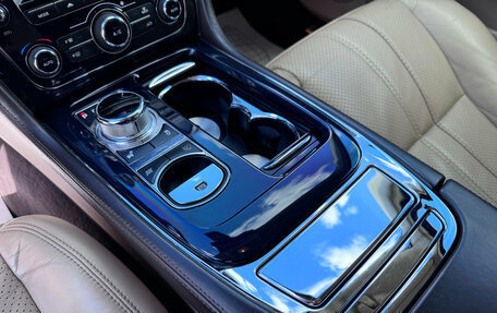 Jaguar XJ IV (X351), 2012 год, 1 390 000 рублей, 9 фотография