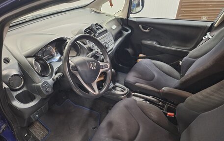 Honda Fit III, 2012 год, 800 000 рублей, 8 фотография