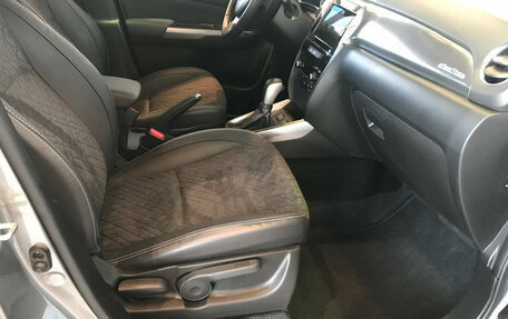 Suzuki Vitara II рестайлинг, 2021 год, 2 790 000 рублей, 17 фотография