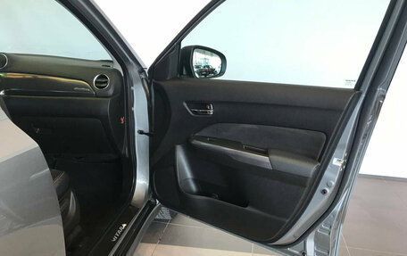 Suzuki Vitara II рестайлинг, 2021 год, 2 790 000 рублей, 22 фотография