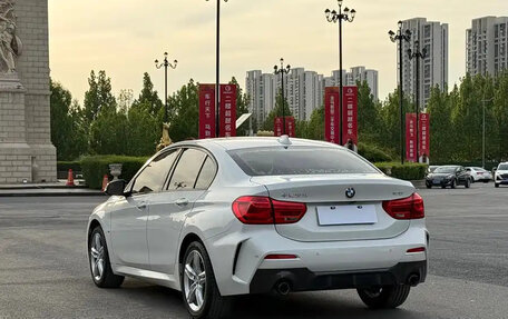 BMW 1 серия, 2021 год, 1 480 000 рублей, 3 фотография