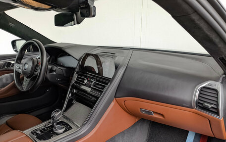 BMW 8 серия, 2021 год, 8 300 000 рублей, 13 фотография